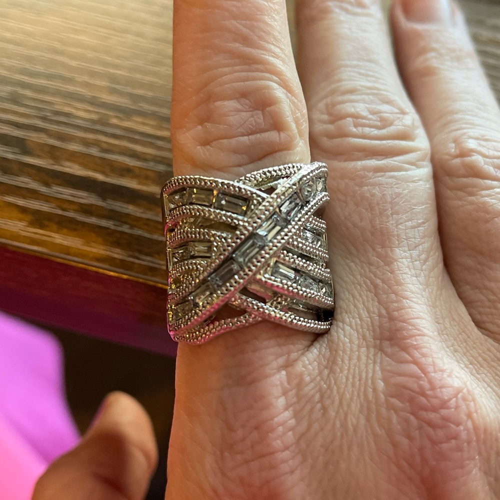 WOMEN RING STERLING SILVER